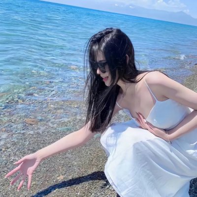 紫色爱心 海报